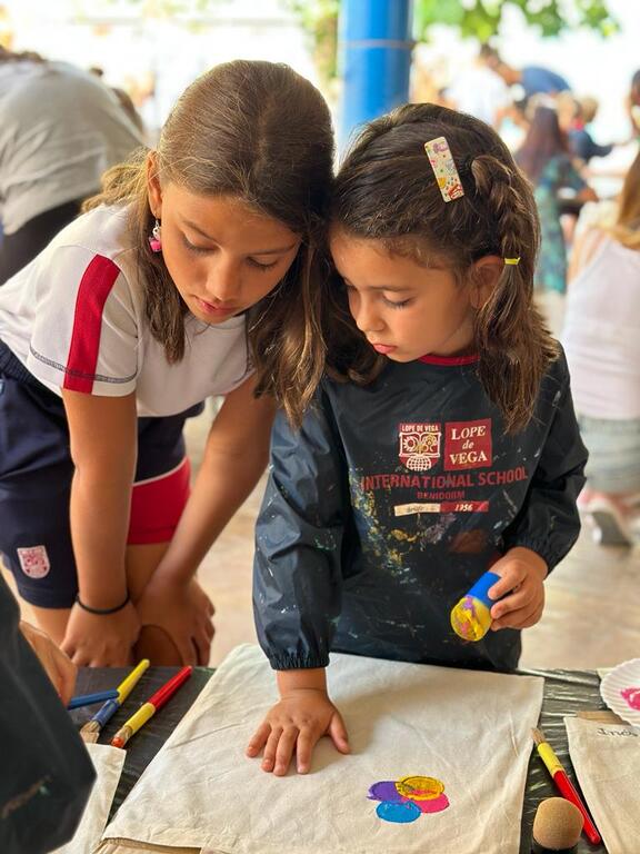 Tote bag pintar niños convivencia Fin de curso infantil Lope de Vega cierre colegio privado Benidorm